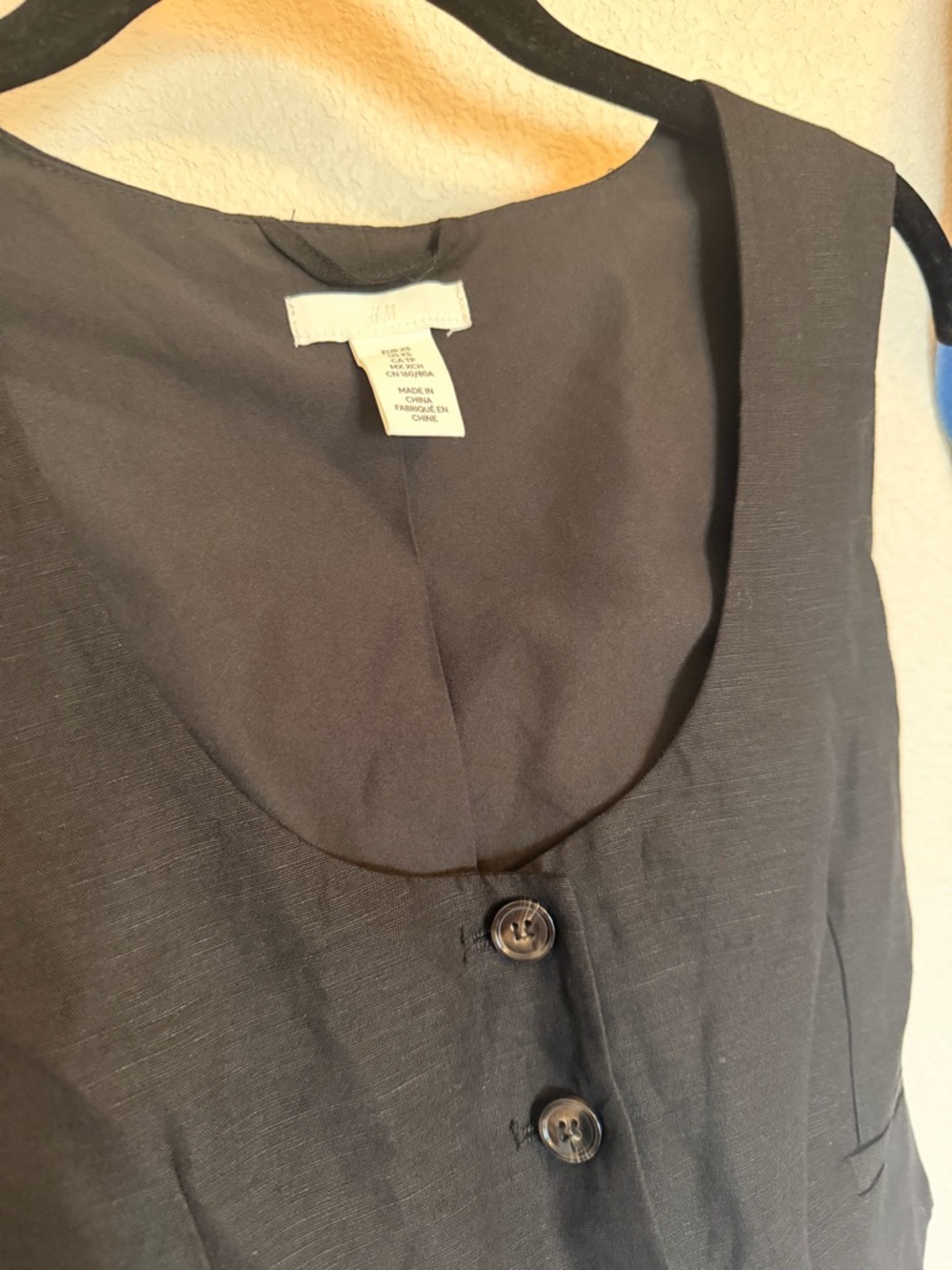 h&m black linen-like vest